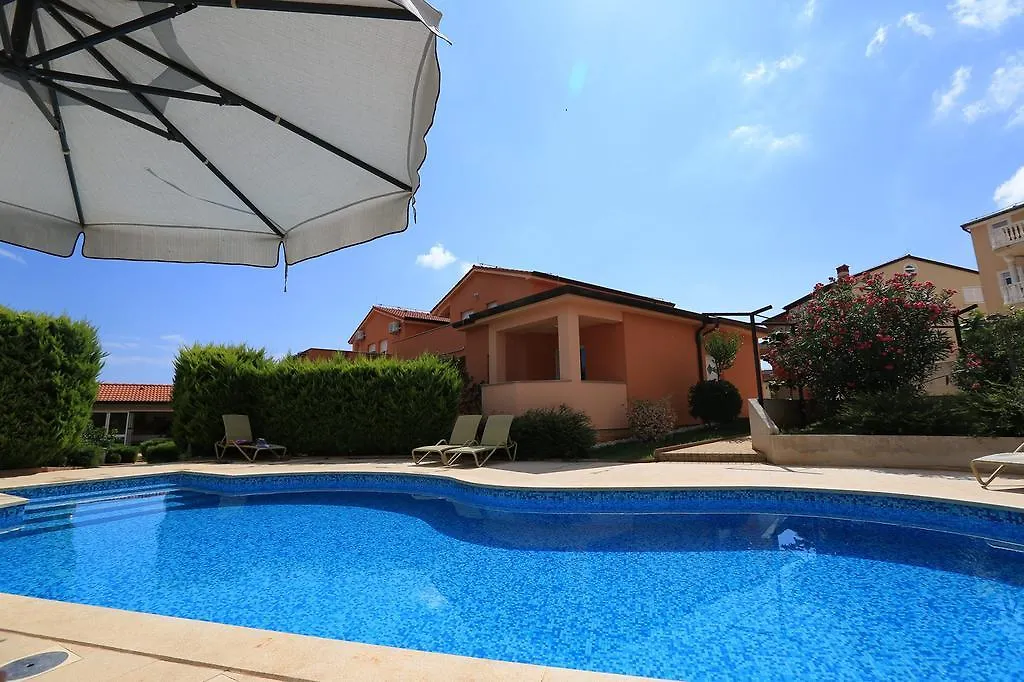 Apartments Meri Ližnjan Croazia